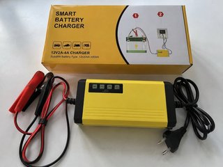 Cargador Batería Coche 12V 2A-4A nuevo