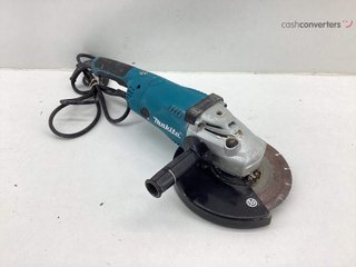 radial makita ga9020r