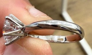 Anillo Plata Ley con solitario gema de 2 quilates