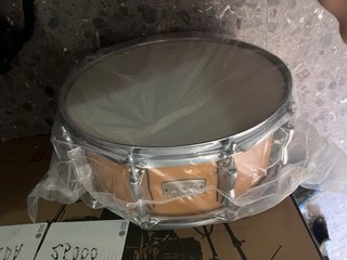 Caja Yamaha Stage Custom 14