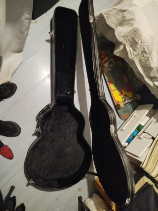 Funda Rígida Legacy para Guitarra/Bajo