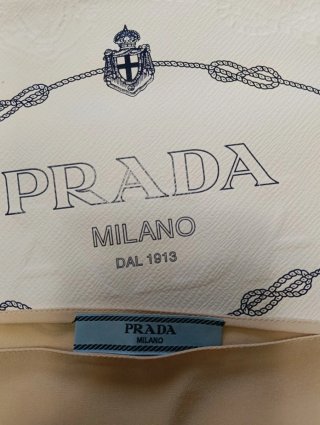 Prada Top Tirantes Beige. Seda