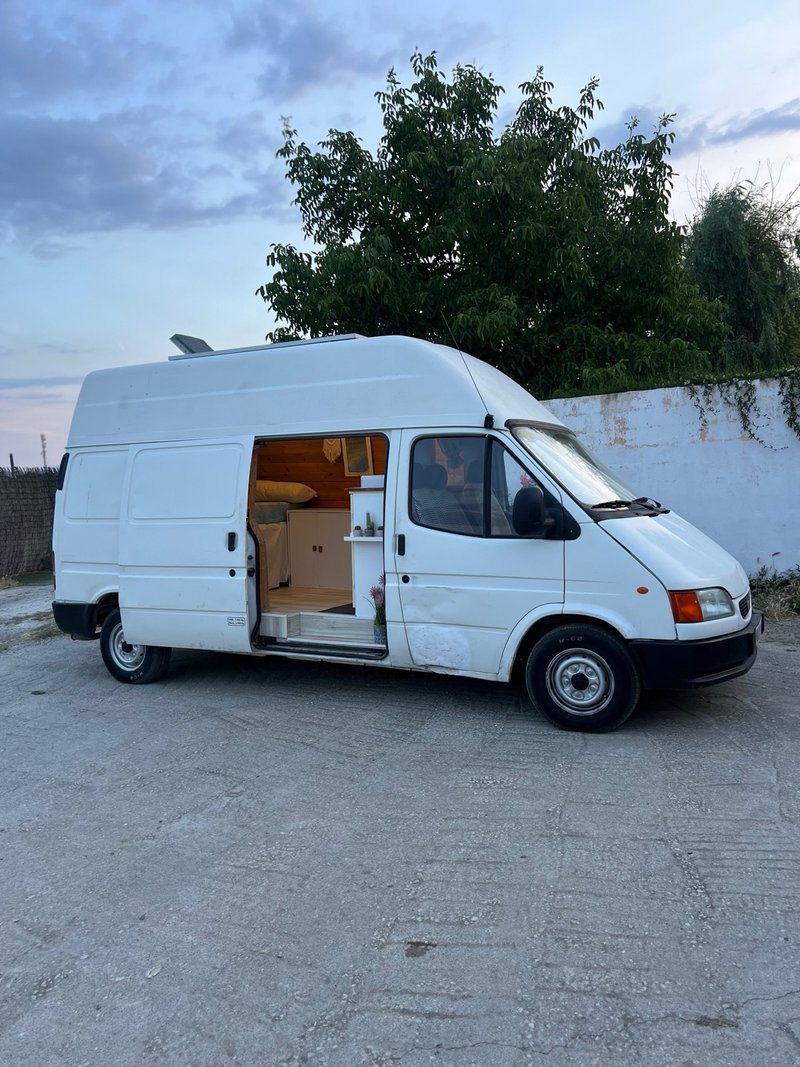 se vende camper homologada como vivienda - foto 1