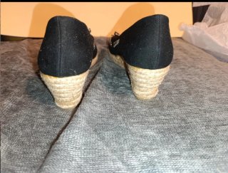 Alpargatas tacon cuña Yessica C&A Talla 42