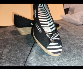 Alpargatas tacon cuña Yessica C&A Talla 42