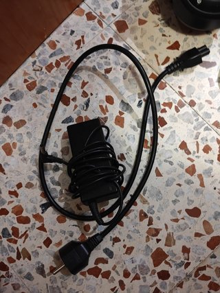 Volante Logitech G27 con Pedales y Palanca
