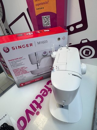 Maquina Coser  Singer M1605
