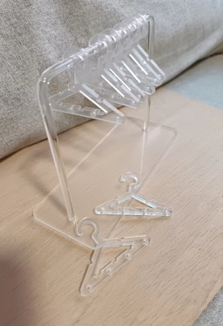 Divertido perchero para bisutería