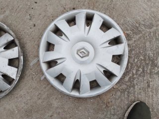 Tapacubos Renault Clio 15 (1 unidad)