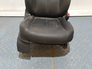 ASIENTO DELANTERO DERECHO NISSAN NAVARA NP300 PIC