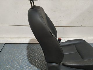 ASIENTO DELANTERO DERECHO NISSAN NAVARA NP300 PIC