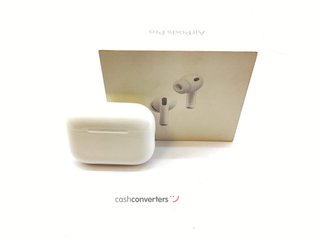 in-ear apple airpods pro 3