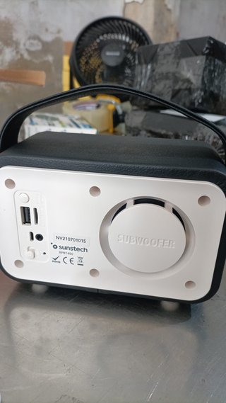 - Sunstech radio retro bluetooth portátil