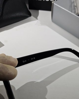 Occhiali Ray Ban Phil Nero/Verde