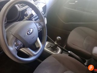 Kia Rio 1.2 CVVT 84CV Concept