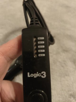 Transmisor FM Logic3 MP-165 para iPod coche