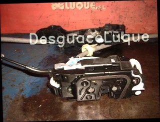 CERRADURA TRASERA IZQUIERDA VOLKSWAGEN PASSAT 3G2
