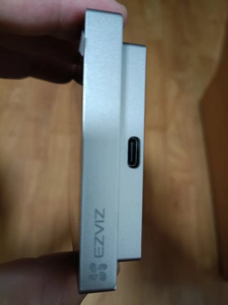 Pantalla para cámara espía