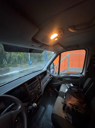 Furgoneta Iveco Blanca