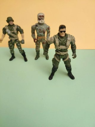 Lote 3 Figuras Militares Chap Mei