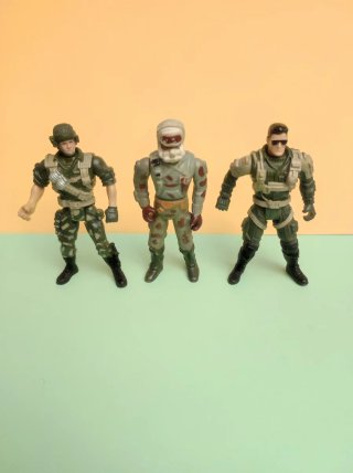 Lote 3 Figuras Militares Chap Mei