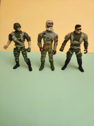 Lote 3 Figuras Militares Chap Mei