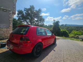 Volkswagen Golf 2003