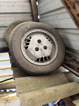 Llantas Citroen AX + Neumáticos Michelin