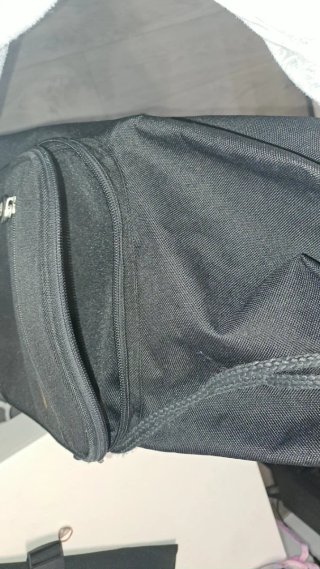 Mochila negra multiusos