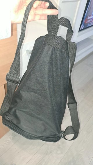 Mochila negra multiusos