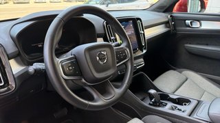 VOLVO XC40 2.0 B3 CORE AUTO 5P