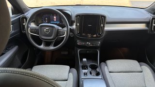 VOLVO XC40 2.0 B3 CORE AUTO 5P