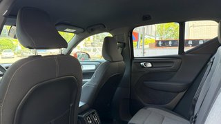 VOLVO XC40 2.0 B3 CORE AUTO 5P