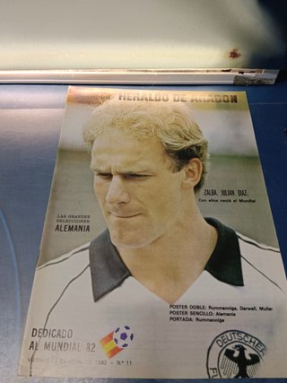 LOTE, SEMANAL, HERALDO DE ARAGÓN, DEDICADOS AL MUNDIAL 82 , 15 revistas