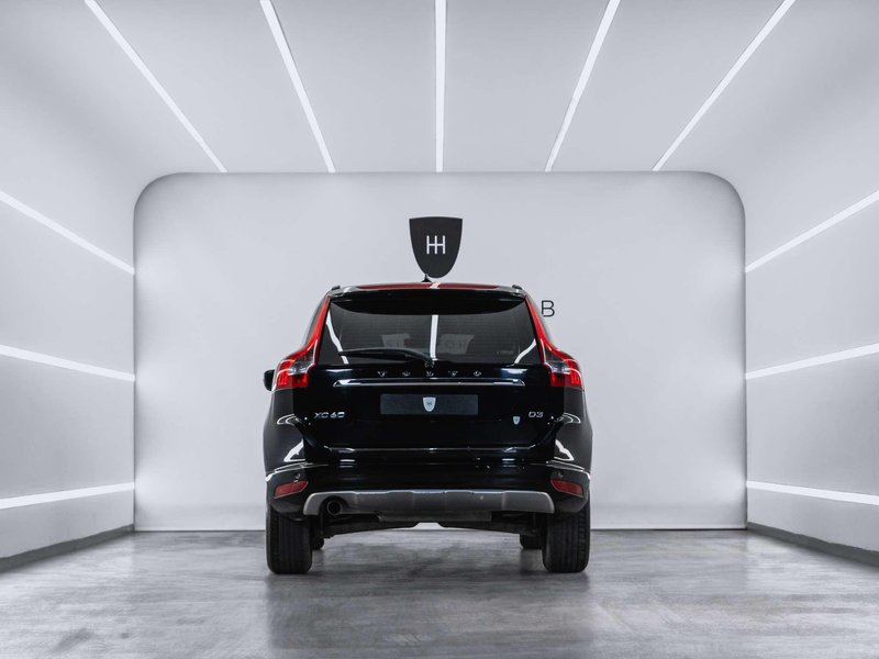 Volvo XC60 2015, foto 4