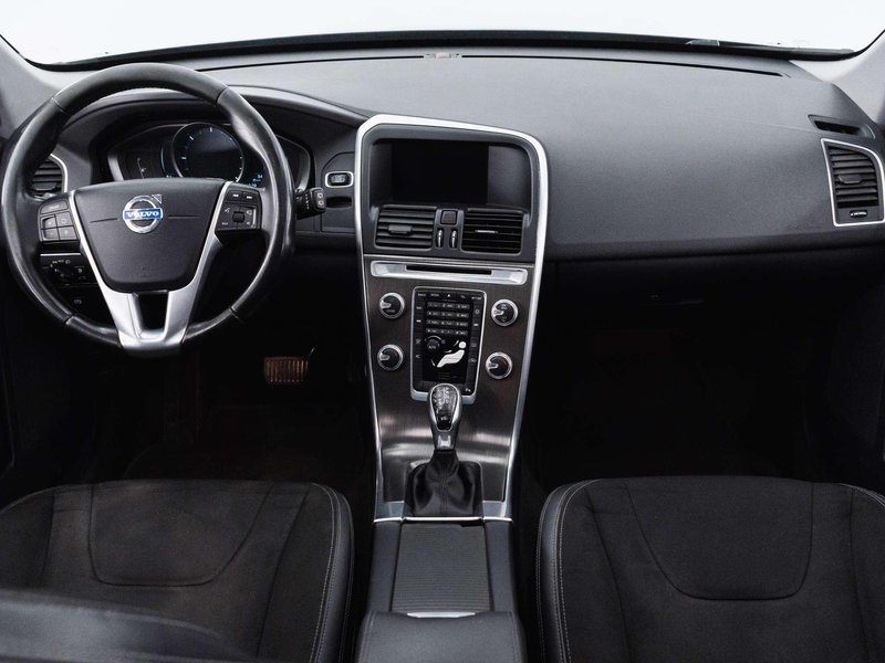 Volvo XC60 2015, foto 9