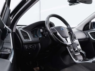 Volvo XC-60 XC 60 D3 DPF 2WD Momentum