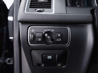 Volvo XC-60 XC 60 D3 DPF 2WD Momentum
