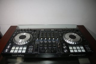 Controlador DJ Pioneer DDJ-SZ Profesional