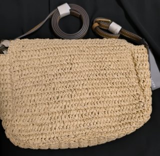 Bolso/bandolera de rafia Parfois Beige
