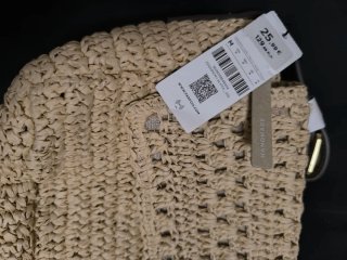 Bolso/bandolera de rafia Parfois Beige