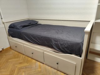 Diván cama Ikea con cajones y colchones