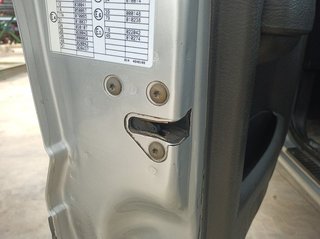 CERRADURA PUERTA DELANTERA IZQUIERDA JEEP CHEROKE