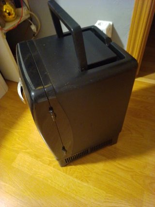 Nevera eléctrica portátil negra