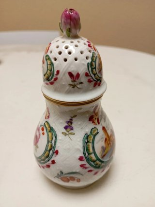 Rociador porcelana Sèvres siglo XIX