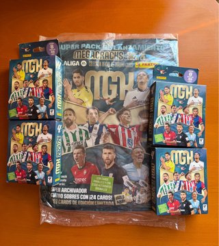 4 Blisters Megacracks Liga 2025-2026+ starter pack