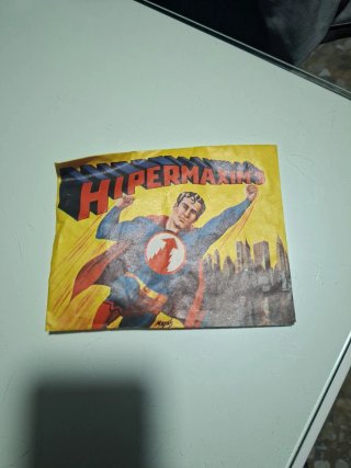 Montaplex Hipermaxims Superman