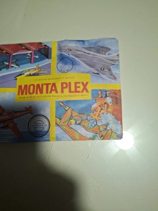 Montaplex Colección Modelos a Escala