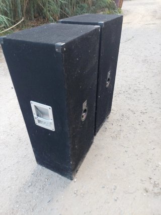 Altavoces VONYX Negros