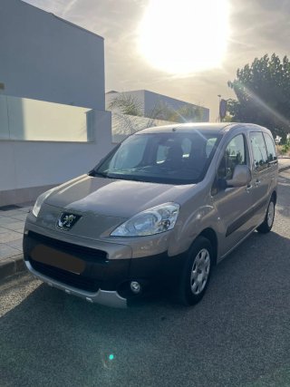 Peugeot Partner 2012